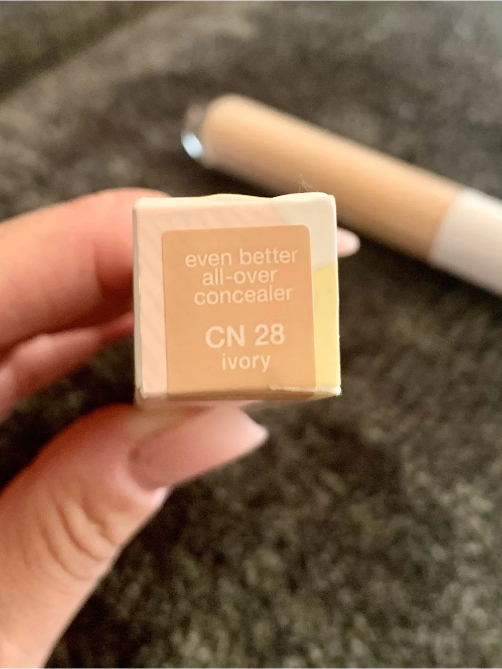 CN 28 - Ivory, Clinique Even Better All-Over Concealer + Eraser